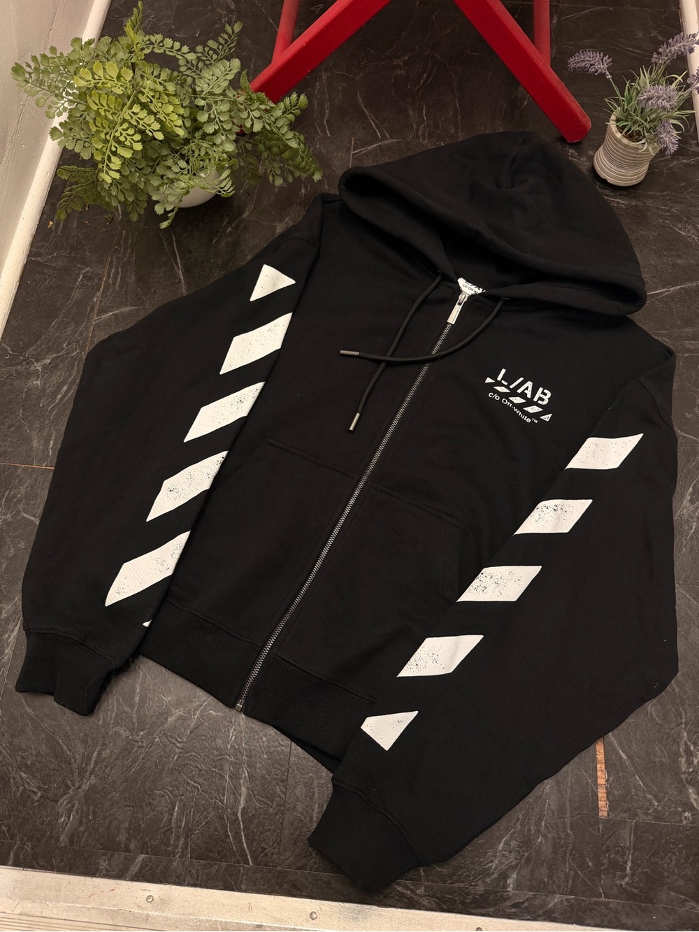 Off-White - L/AB Core Diagonal Zip Hoodie - Black - Size L - New With Tags